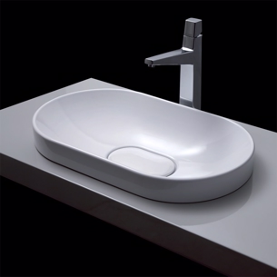 Håndvask i smuk ovalt design med skjult udløb