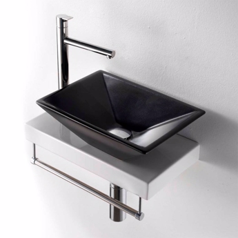 Lille sort håndvask med bordplade og håndklædestang Design4home