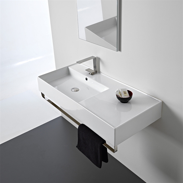 Håndvask 101x 46 cm. med sidebord til højre