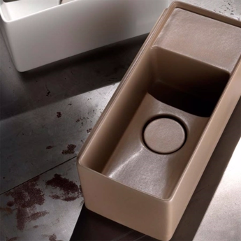 Håndvasken Fly mini med stor dybde til at vaske hænder | Design4home