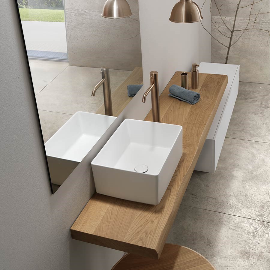 Firkantet håndvask i design med tynde kanter
