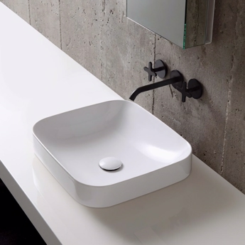 firkantet håndvask med runde hjørner til  bordplade