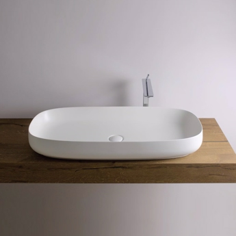 Håndvask i hvid porcelæn i eksklusivt design fra Italien