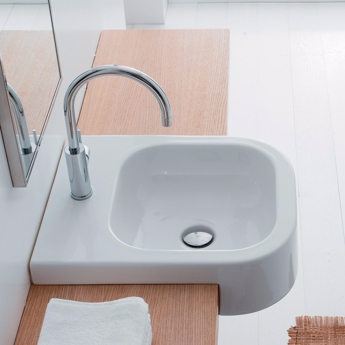 Quadrata D håndvask til semi indbygning i bordplade