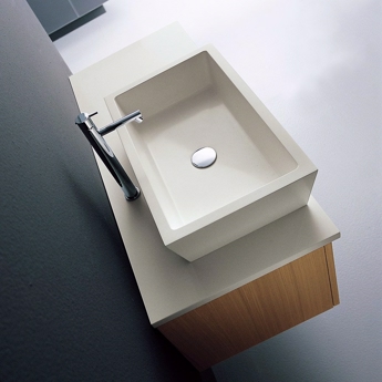 Håndvask i firkantet design til placering på bordplade