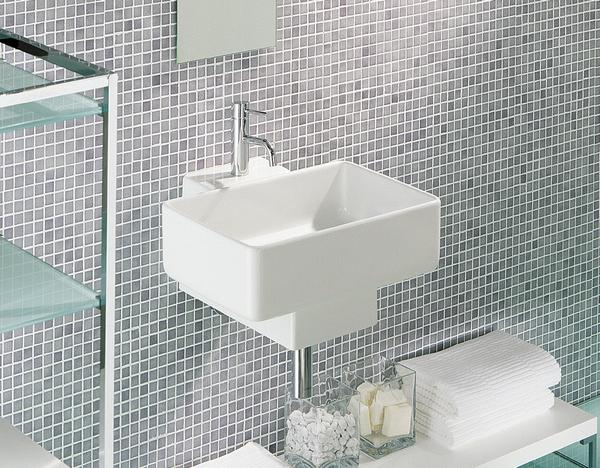  Firkantet håndvask der kan placeres på bordplade eller væg