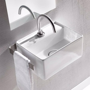 Håndvask i firkantet design 