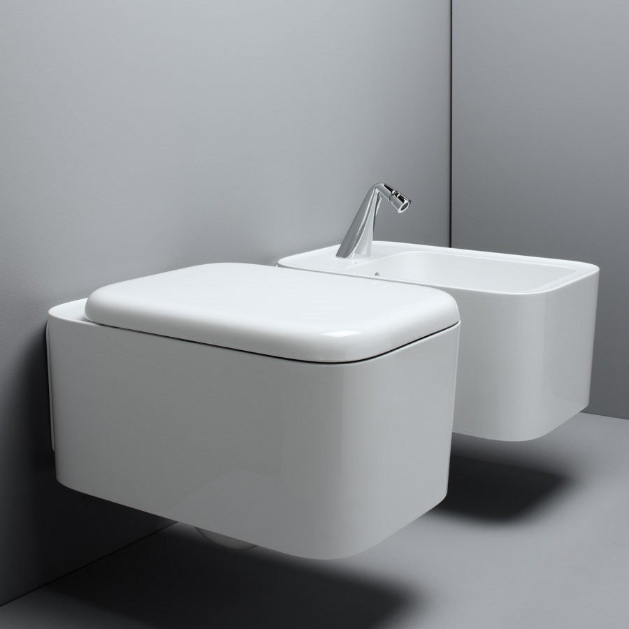Firkantet Toilet Cameo med runde hjørner fra design4home